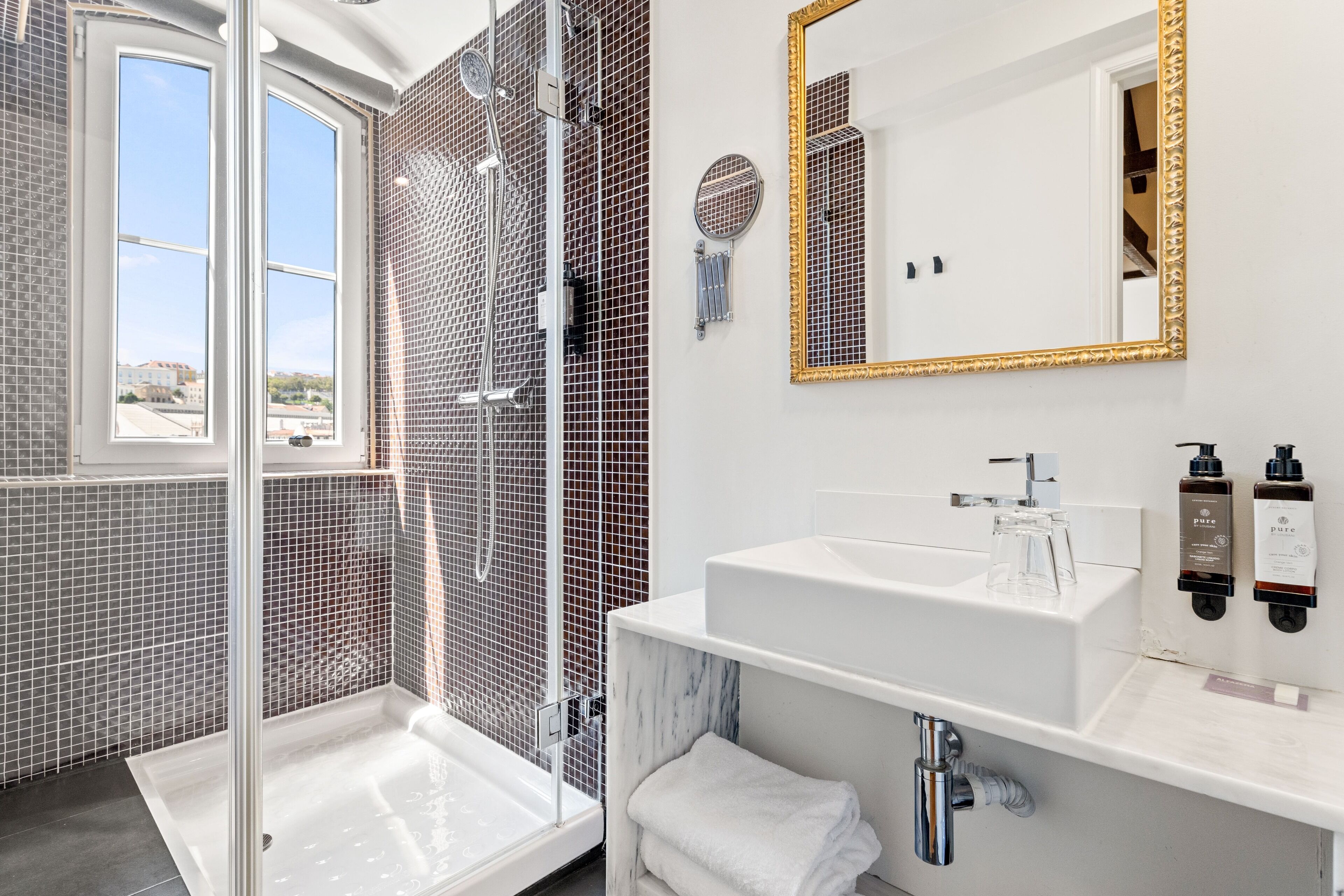 Foto - Tesouro da Baixa by Shiadu