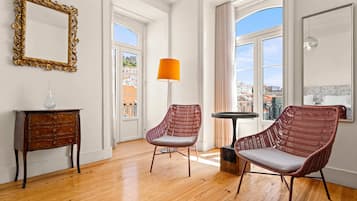 1 habitación, ropa de cama hipoalergénica y minibar