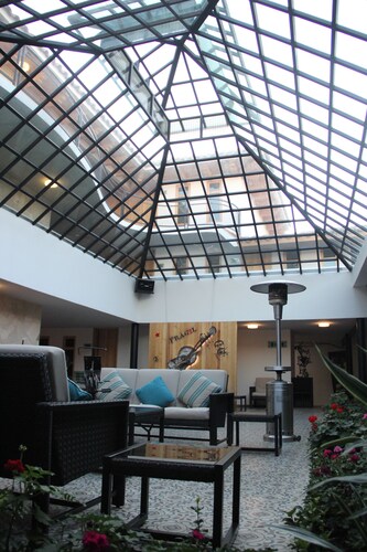 Hotel Palace Inn SCLC