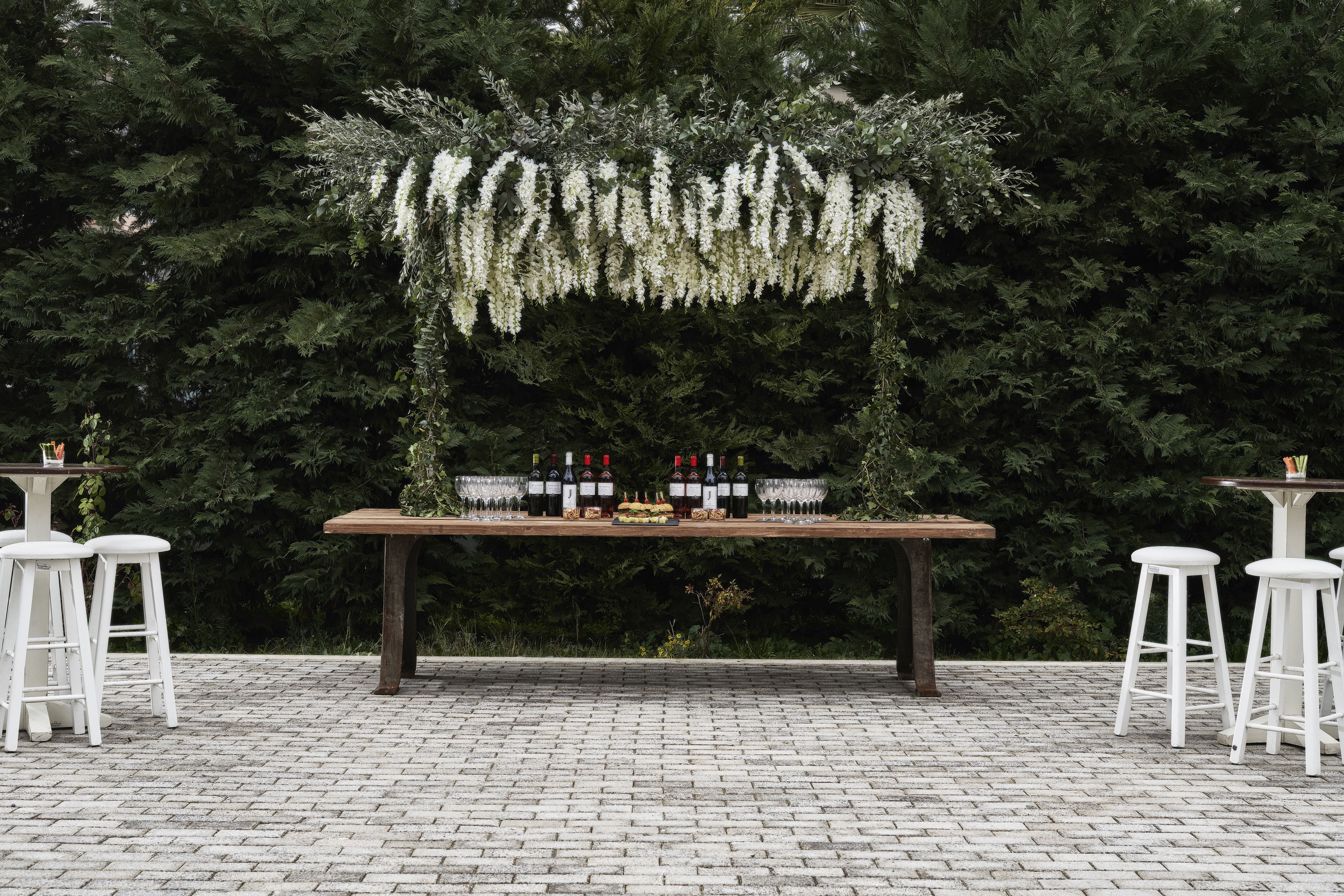 outdoor banquet area