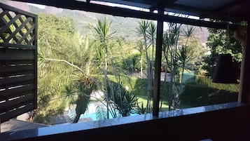 Suíte (II) | Vista do quarto