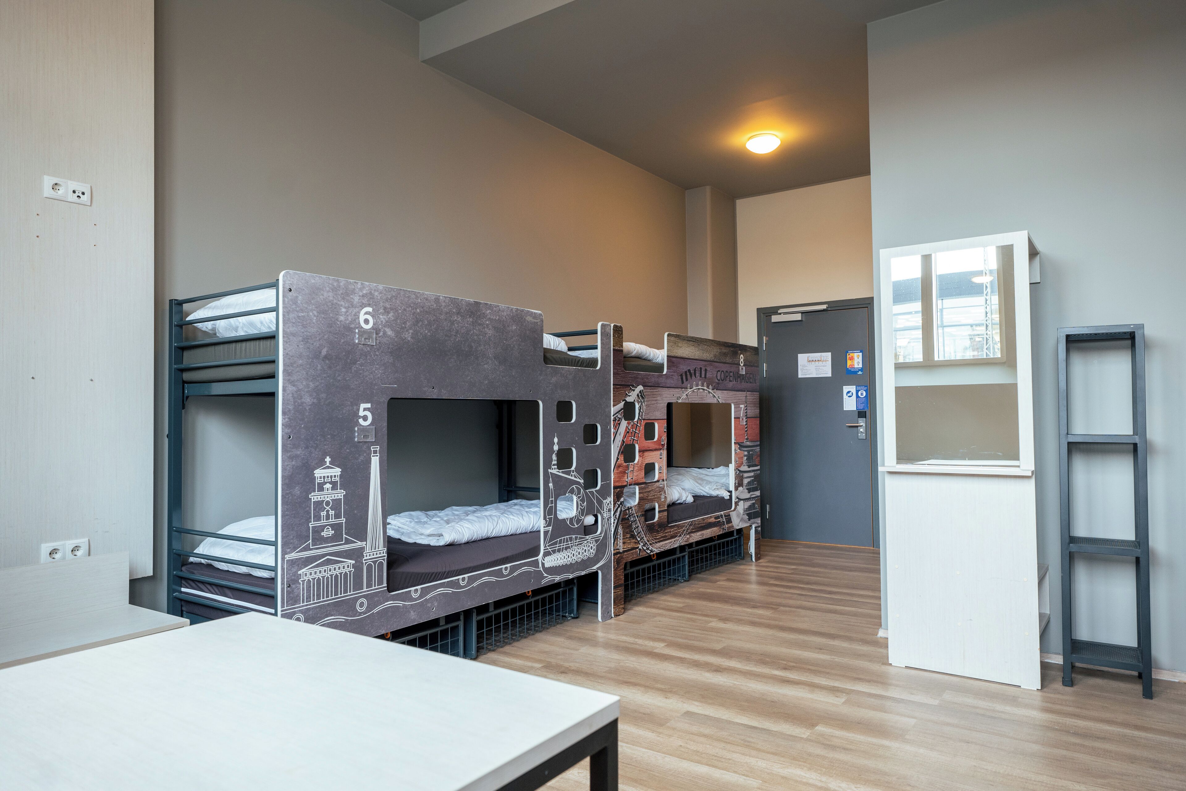 Tende oscuranti, Wi-Fi gratuito, lenzuola