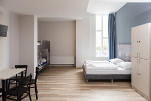 Bed in 6-Bed Mixed Dormitory Room | Mørklægningsgardiner, gratis Wi-Fi, sengetøj