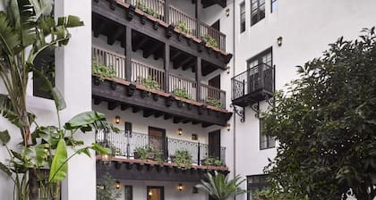 Plaza La Reina