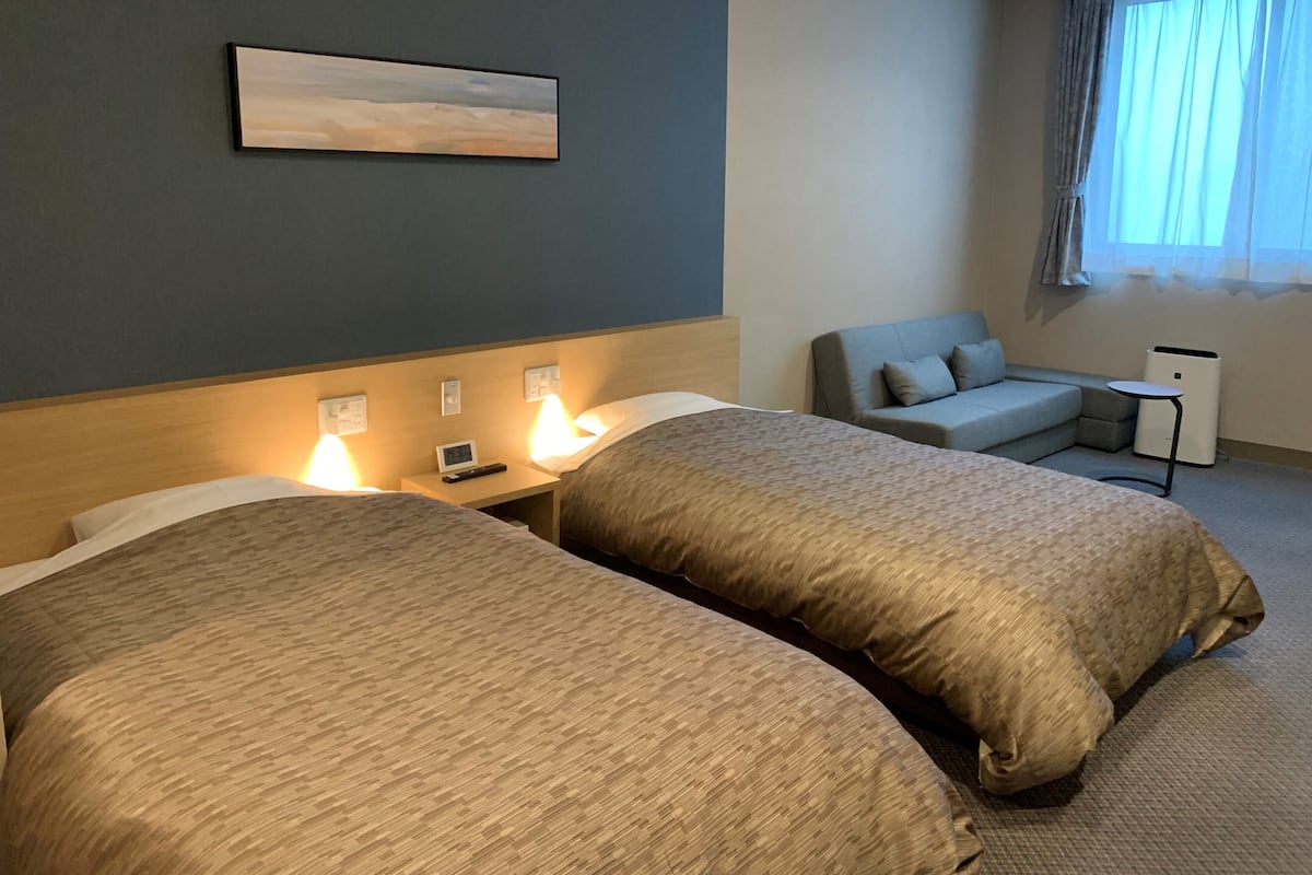 Takachihokan, Twin Room, Non Smoking | In-room safe, free WiFi, bed sheets