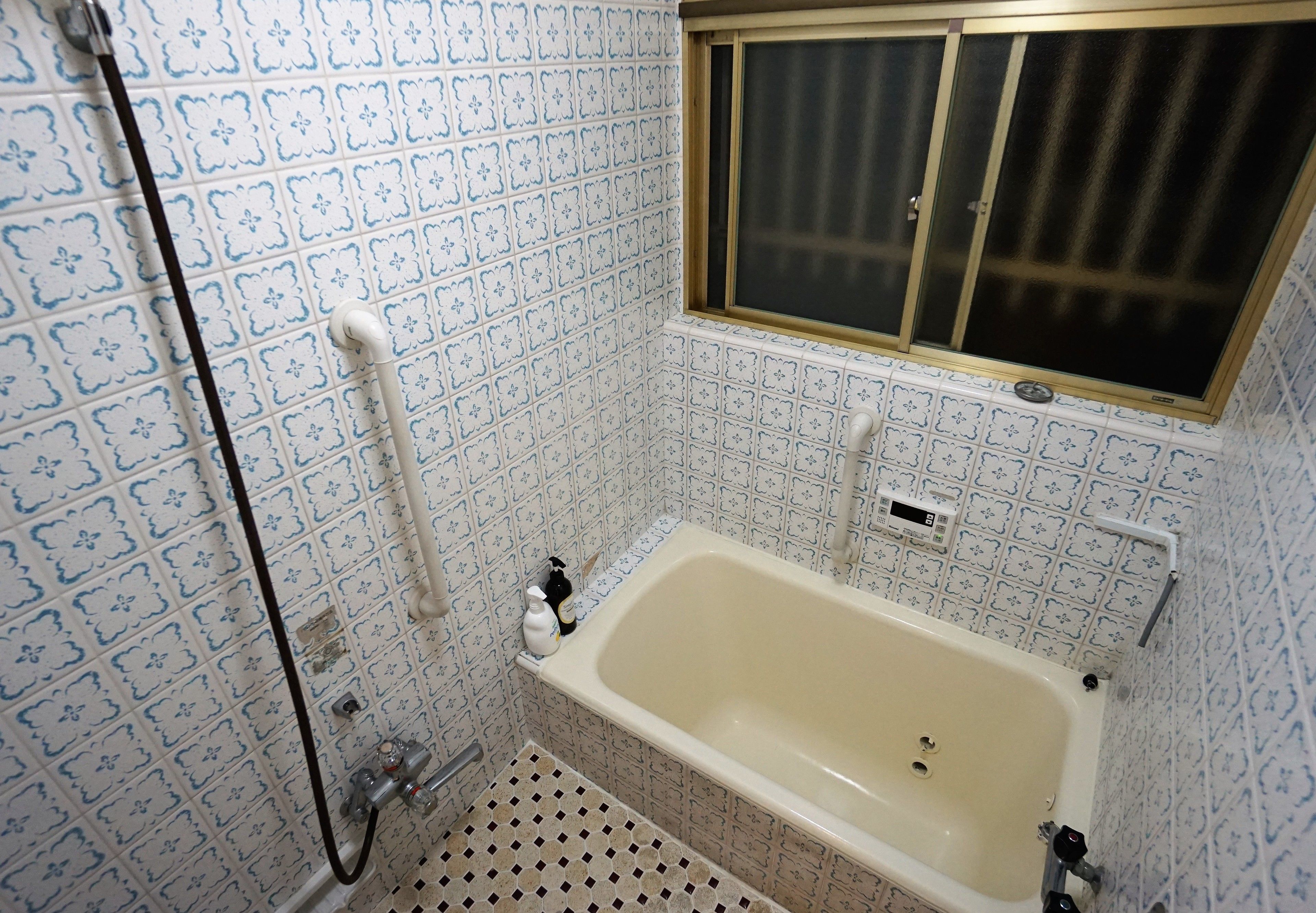 superior 4 person room | bathroom | separate bathtub and shower, free toiletries, hair dryer, slippers