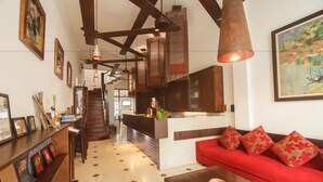 Lobby - Cinnamon Cathedral Hotel (Hanoi)