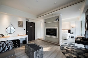 Televisión LCD 43 pulgadas con canales de televisión digitales