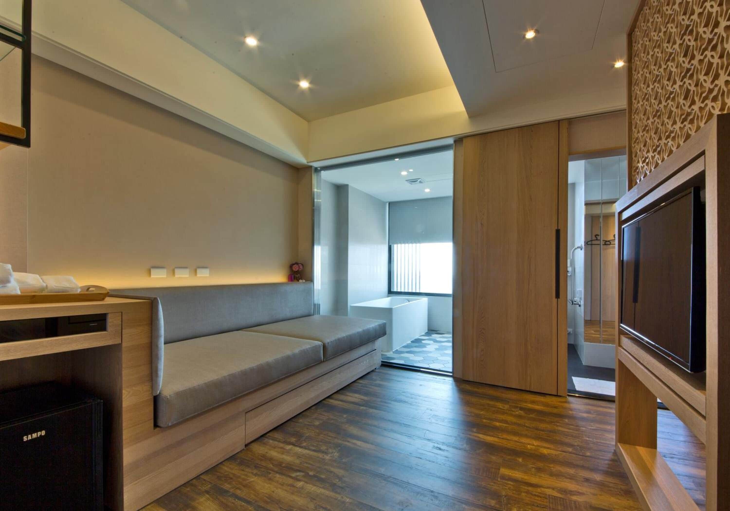 minibar, desk, soundproofing, iron/ironing board