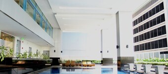 CSuites at Two Central Residences