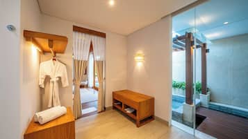 One Bedroom Sweet Pool Villa | Bathroom | Separate tub and shower, free toiletries, hair dryer, bathrobes