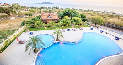 Kep Bay Hotel & Resort