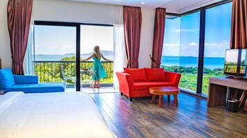 Ropa de cama de alta calidad y minibar