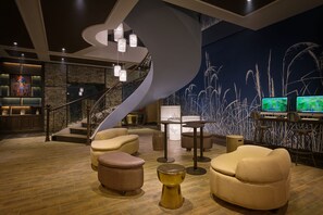 Lobby-Lounge