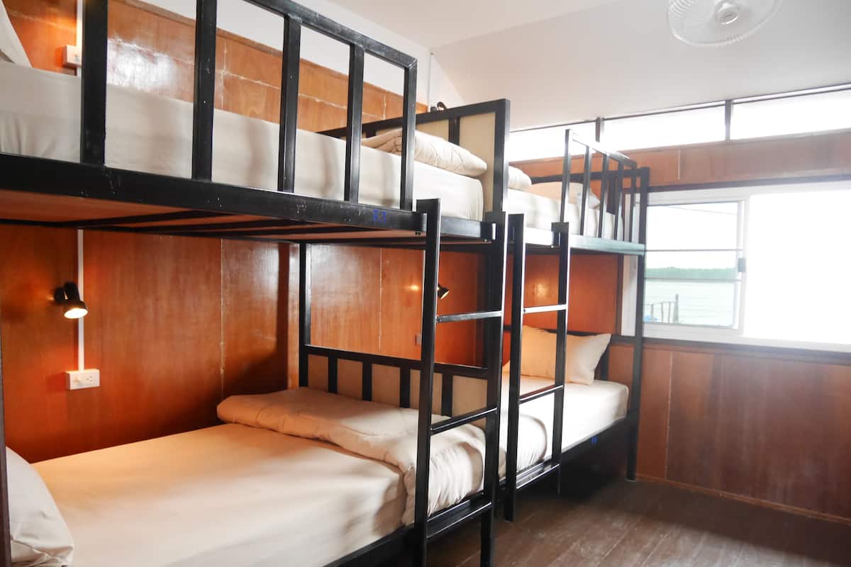 Shared Dormitory, Fan (Type 1) | WiFi (free)