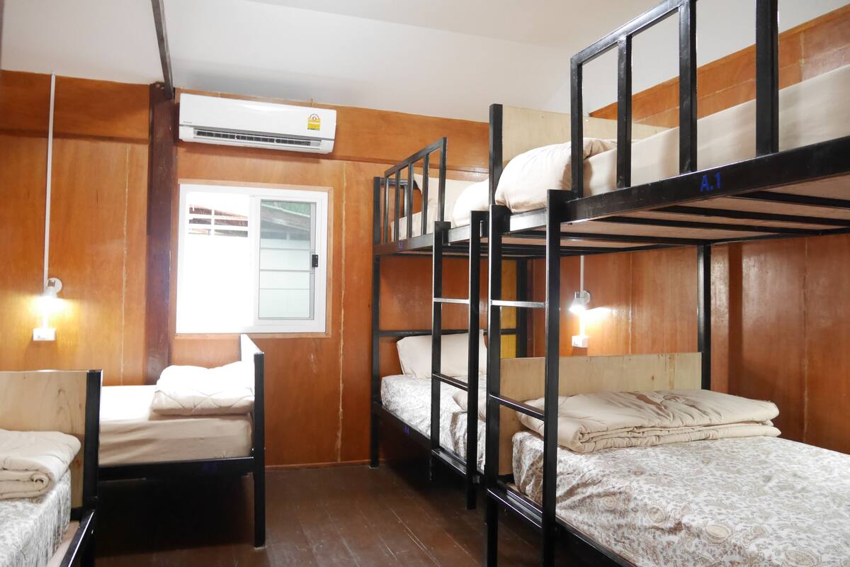 Shared Dormitory, Air Conditioned (Type 1) | WiFi (free)