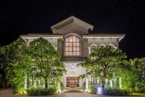 Sauna, hot tub, steam room, body treatments, hot stone massages - Melia Vinpearl Cam Ranh Beach Resort (Cam Lam)