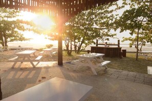 Breakfast area - Ocean Front Campgrounds (Ngwe Saung)
