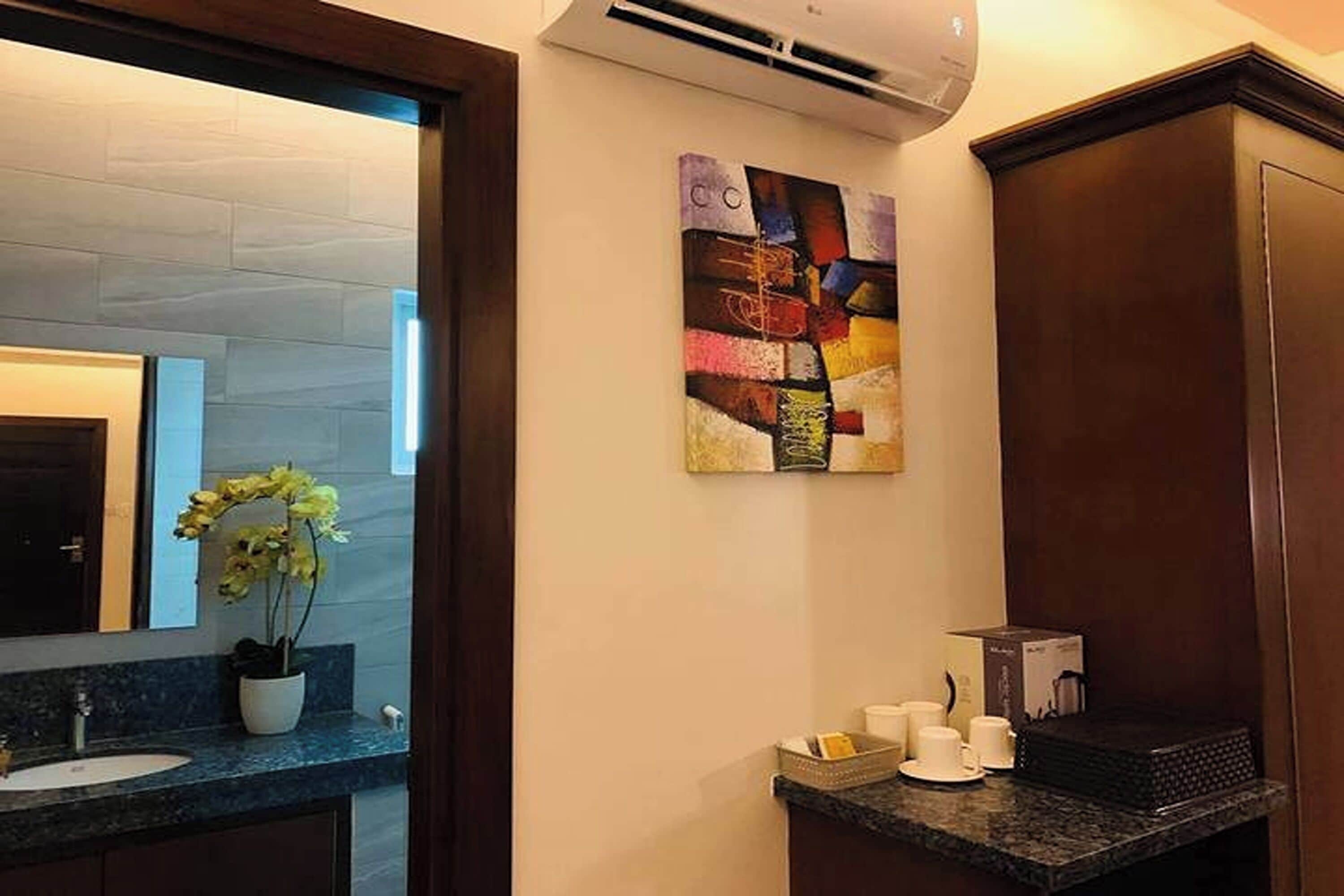 standard superior room | 1 bedroom, minibar, desk, free wifi