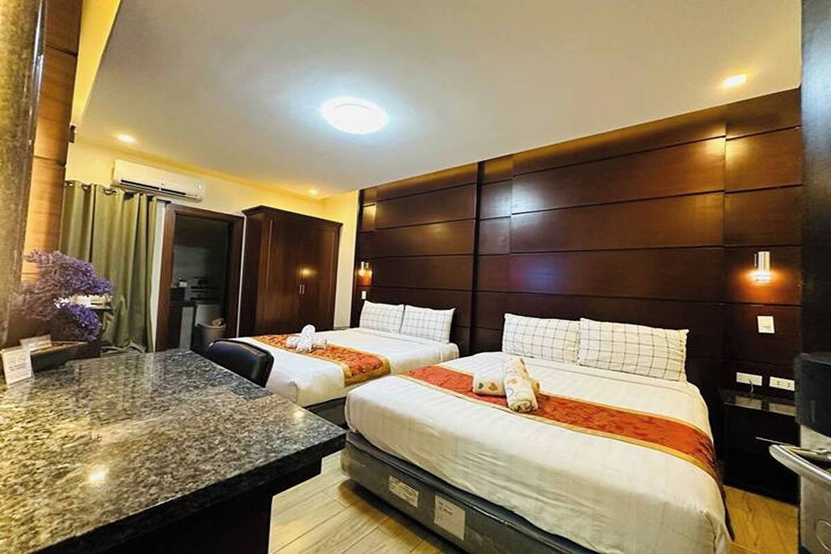 Standard Twin Room | 1 bedroom, minibar, desk, free WiFi