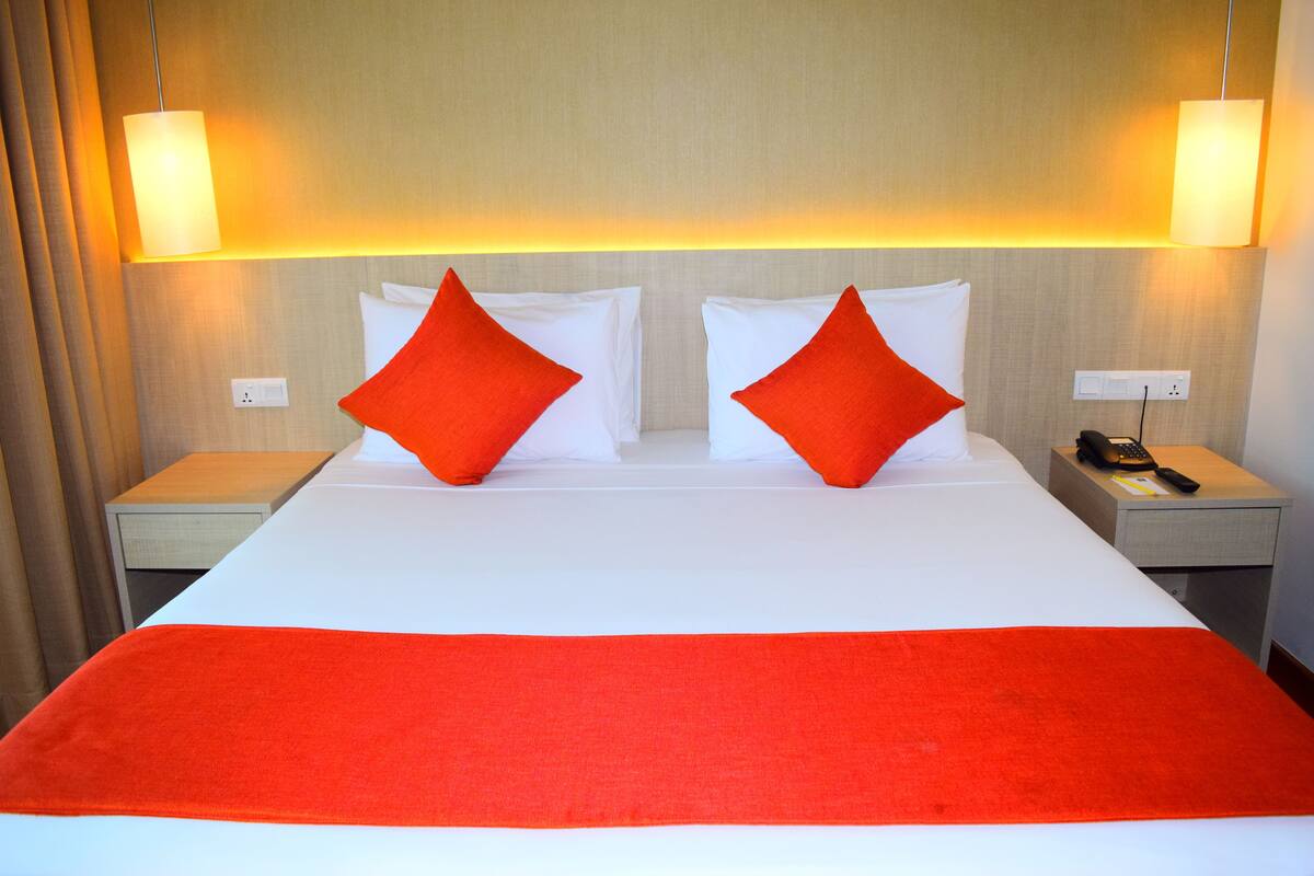 1 bedroom, minibar, in-room safe, desk