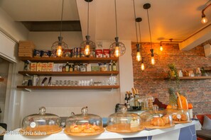 Coffee shop