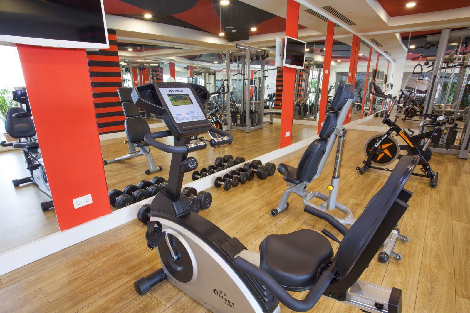 Photo - Orange Palace Side - All Inclusive