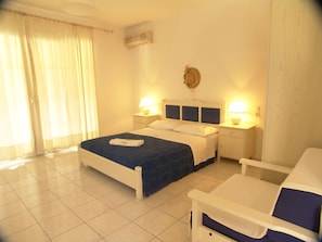 Estudio Confort, vista a la alberca | Tabla de planchar con plancha y wifi gratis