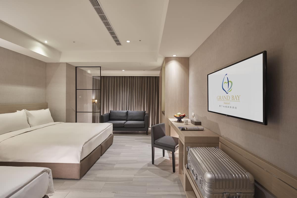 Economy Triple Room | Balcony