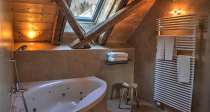 Petit Hotel