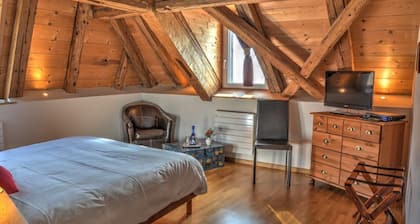 Petit Hotel