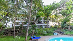 Front of property - Silver Rock Hotel (Malindi)