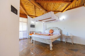 Premier Double Room, Balcony, Pool View | Laptop workspace, blackout curtains, free WiFi, bed sheets - Silver Rock Hotel (Malindi)