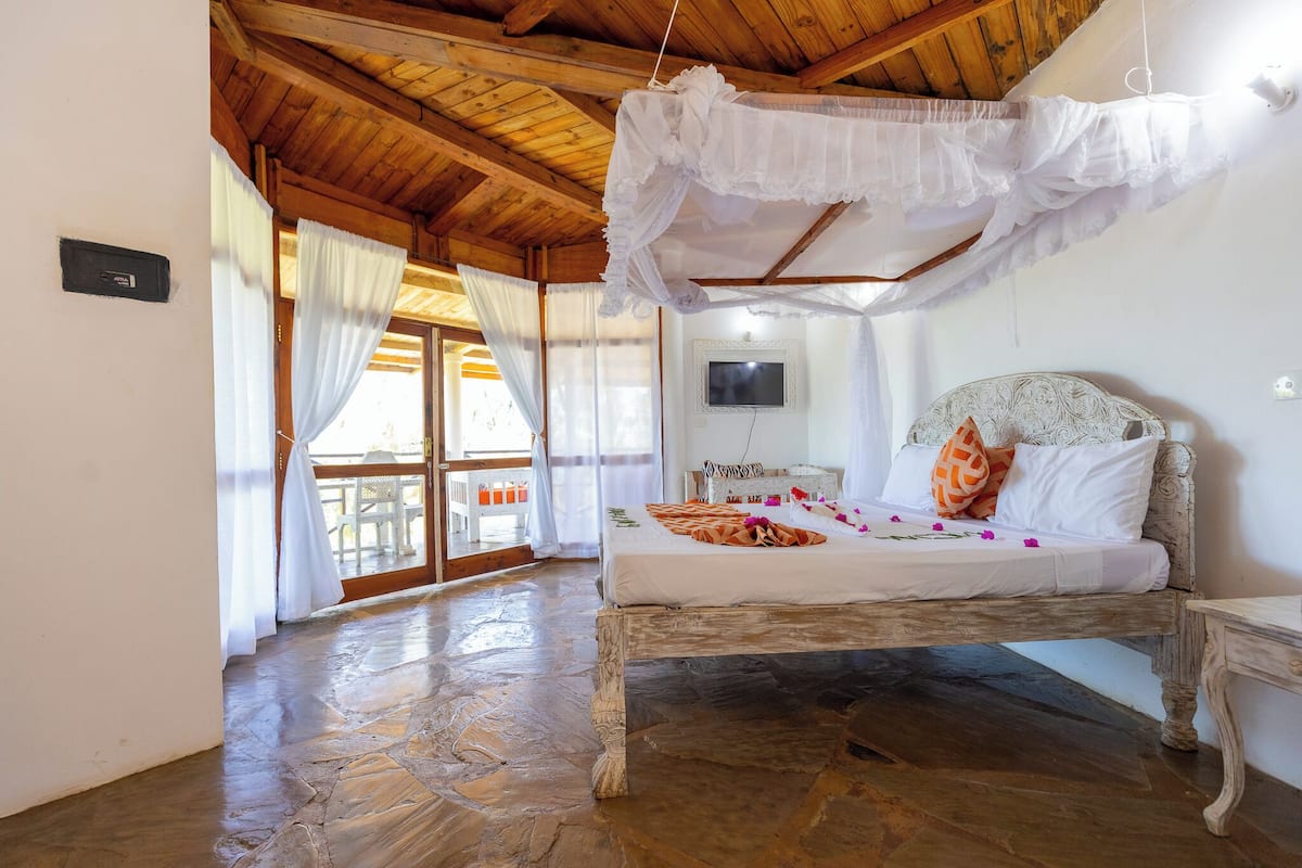 Espace de travail pour ordinateur portable, rideaux occultants