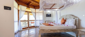 Silver Rock Hotel