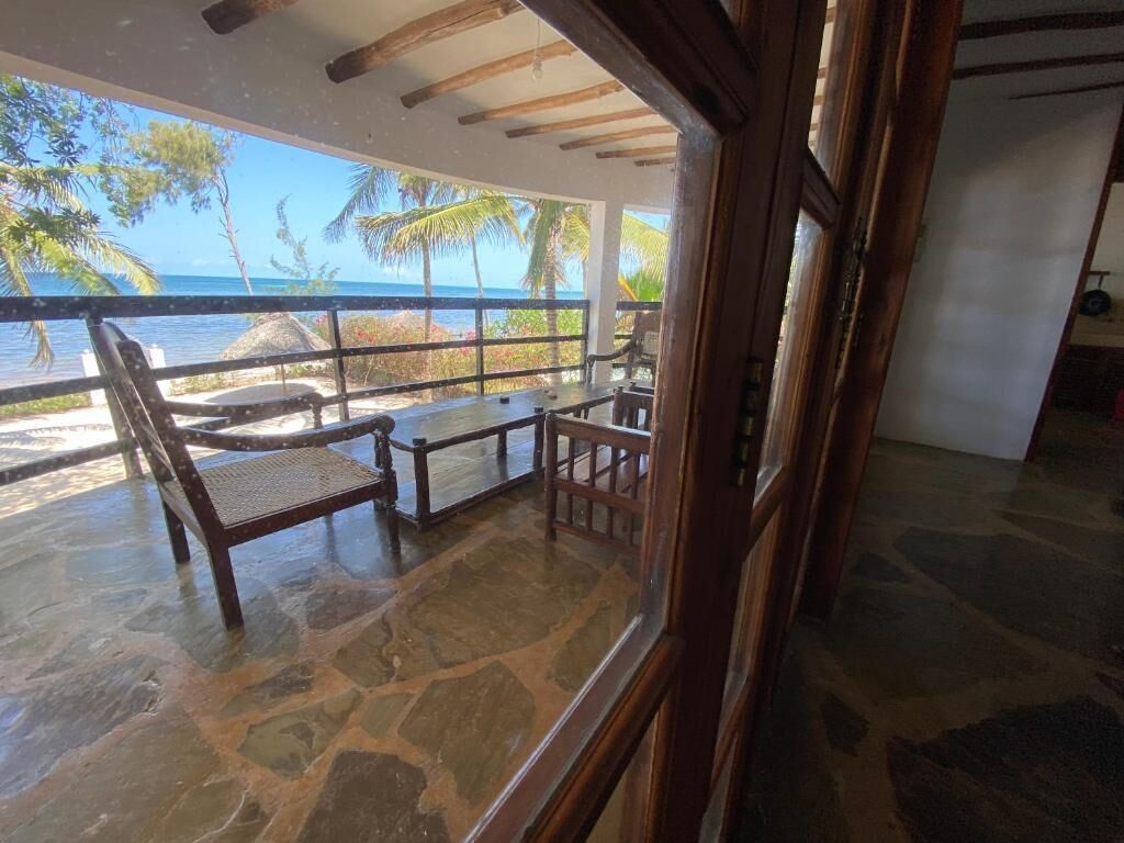 Deluxe Apartment, 2 Bedrooms, Ocean View, Beachfront | Balcony