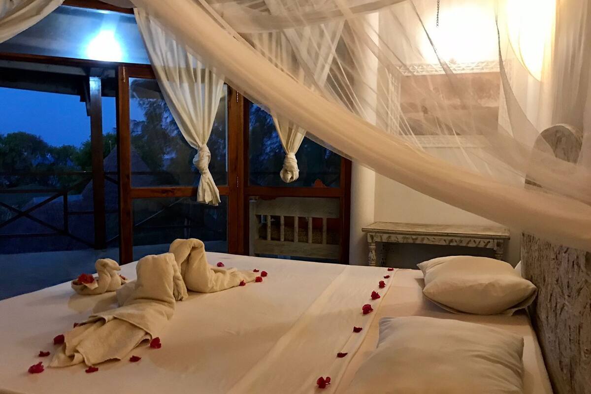 Espace de travail pour ordinateur portable, rideaux occultants