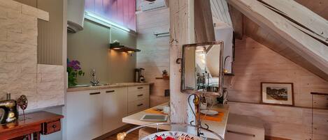 Rustico Suite, City view