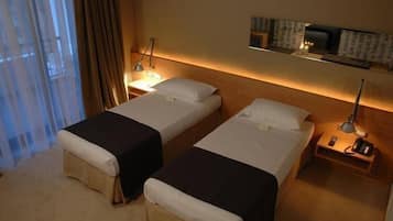 Minibar, in-room safe, desk, soundproofing