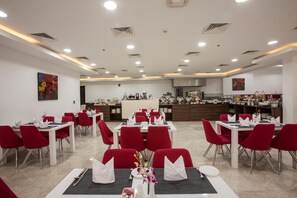 Restaurant - The Town Hotel Doha (Doha)