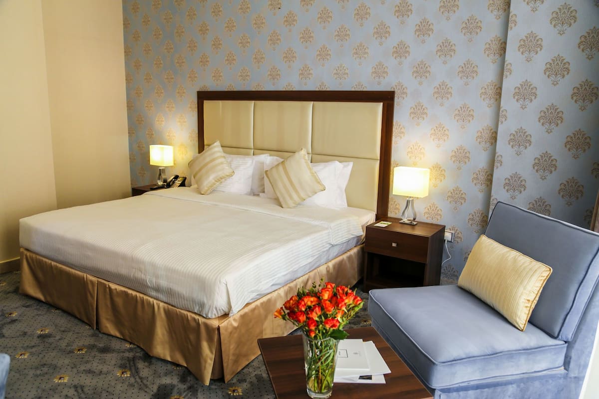Minibar, in-room safe, blackout drapes, iron/ironing board