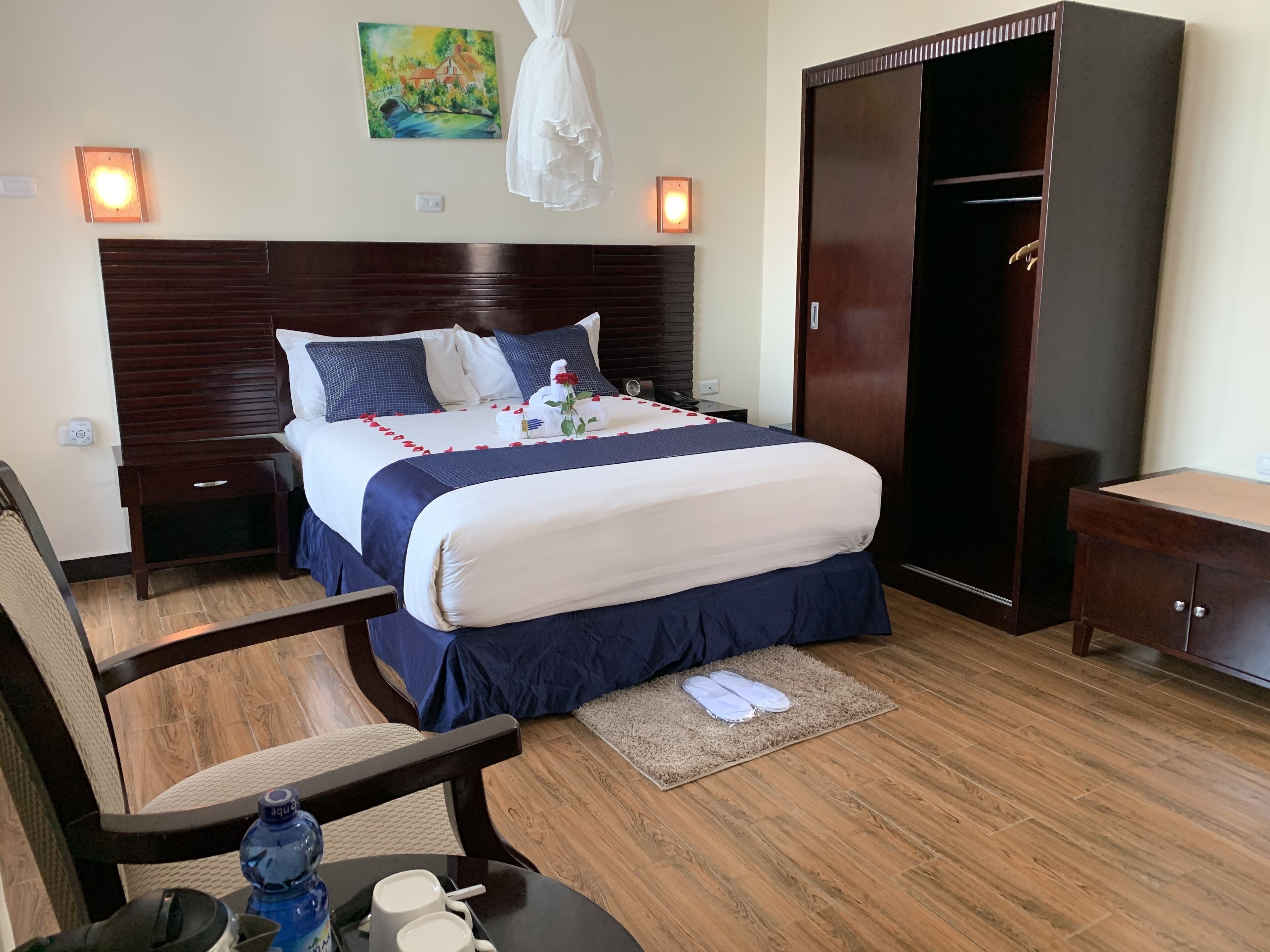 1 bedroom, free minibar, in-room safe, desk