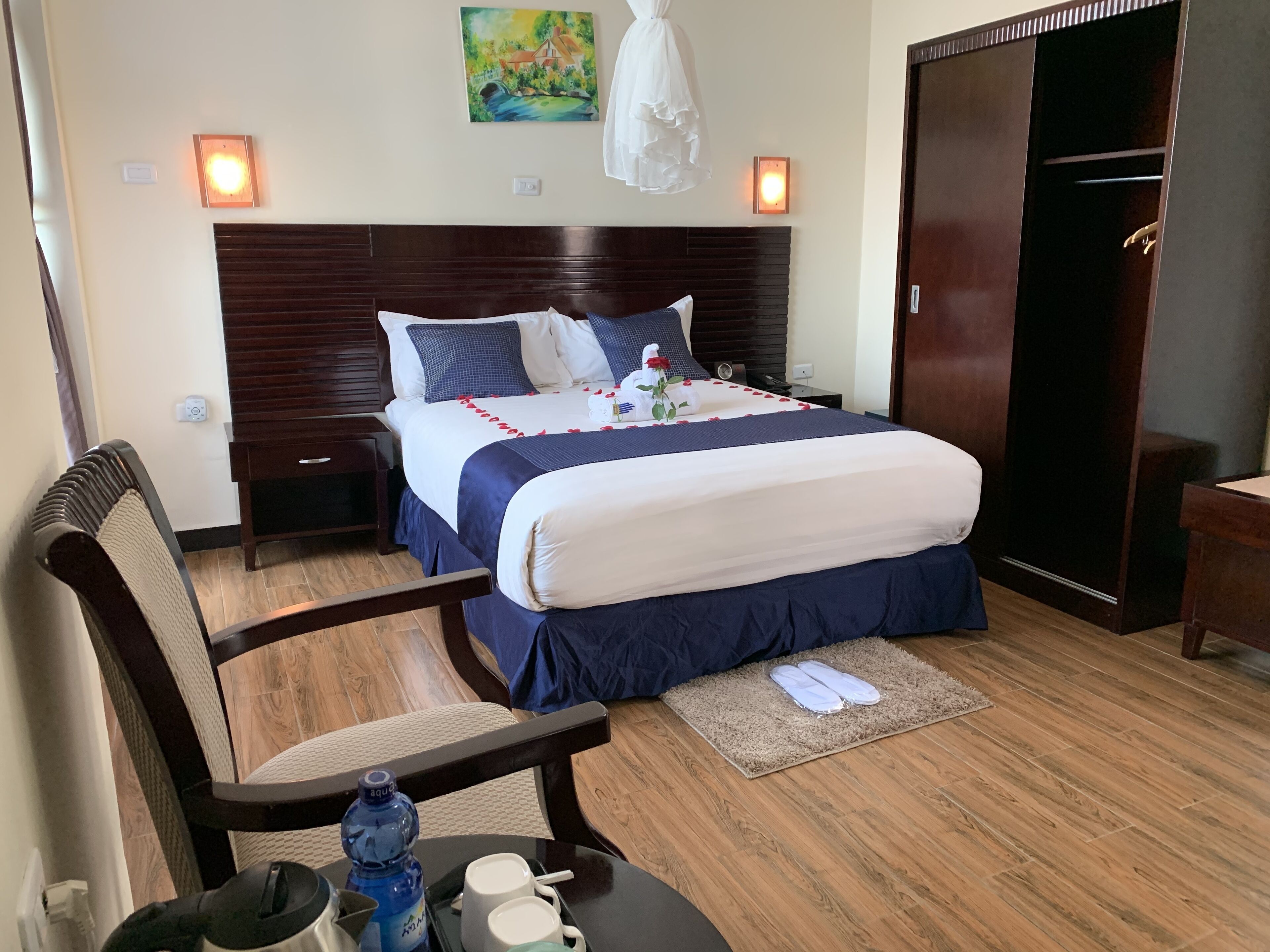 superior single room | 1 bedroom, free minibar, in-room safe, desk