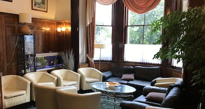 St George Hotel