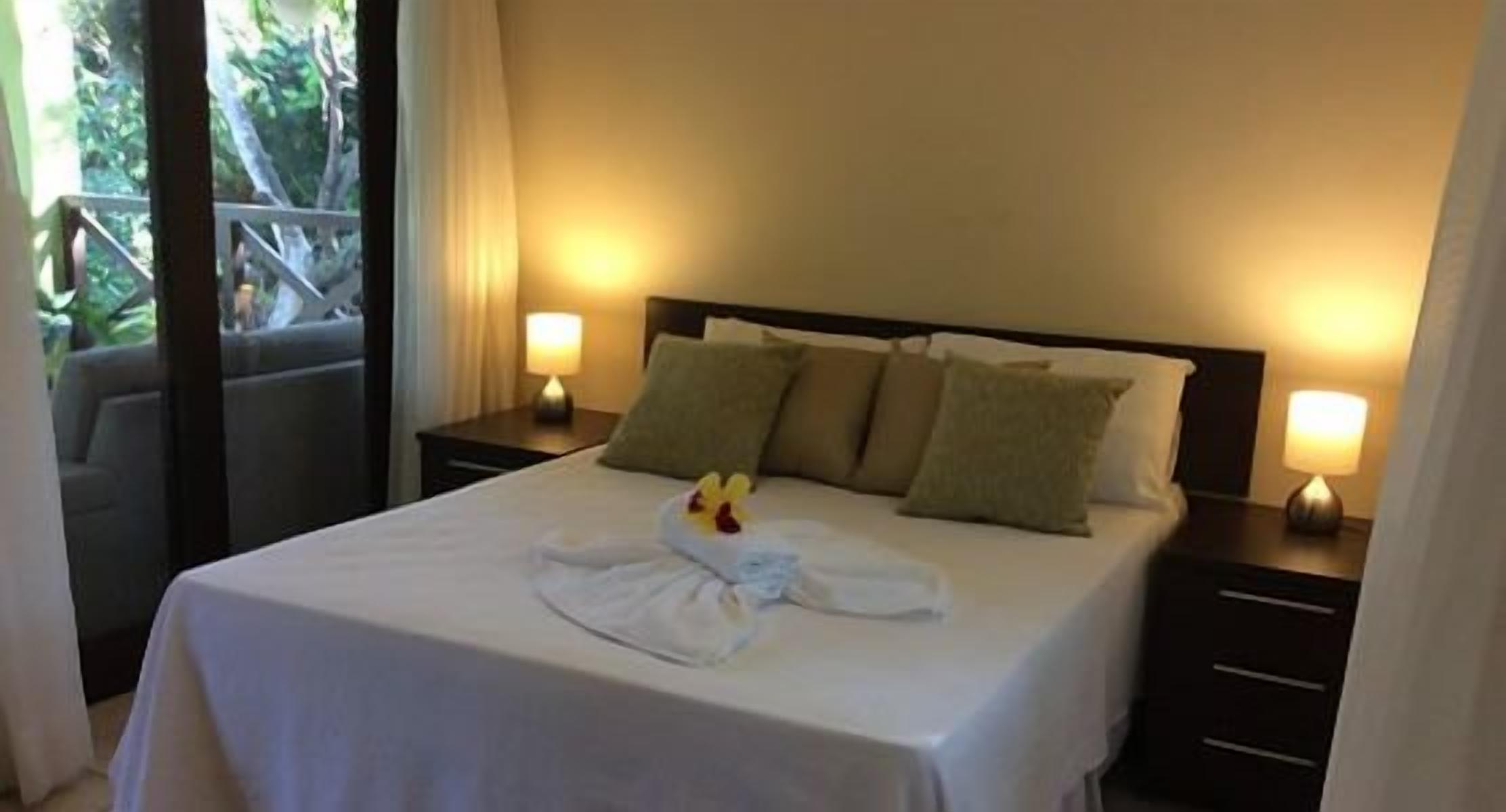 deluxe apartment  | 1 bedroom, in-room safe, blackout curtains, free wifi