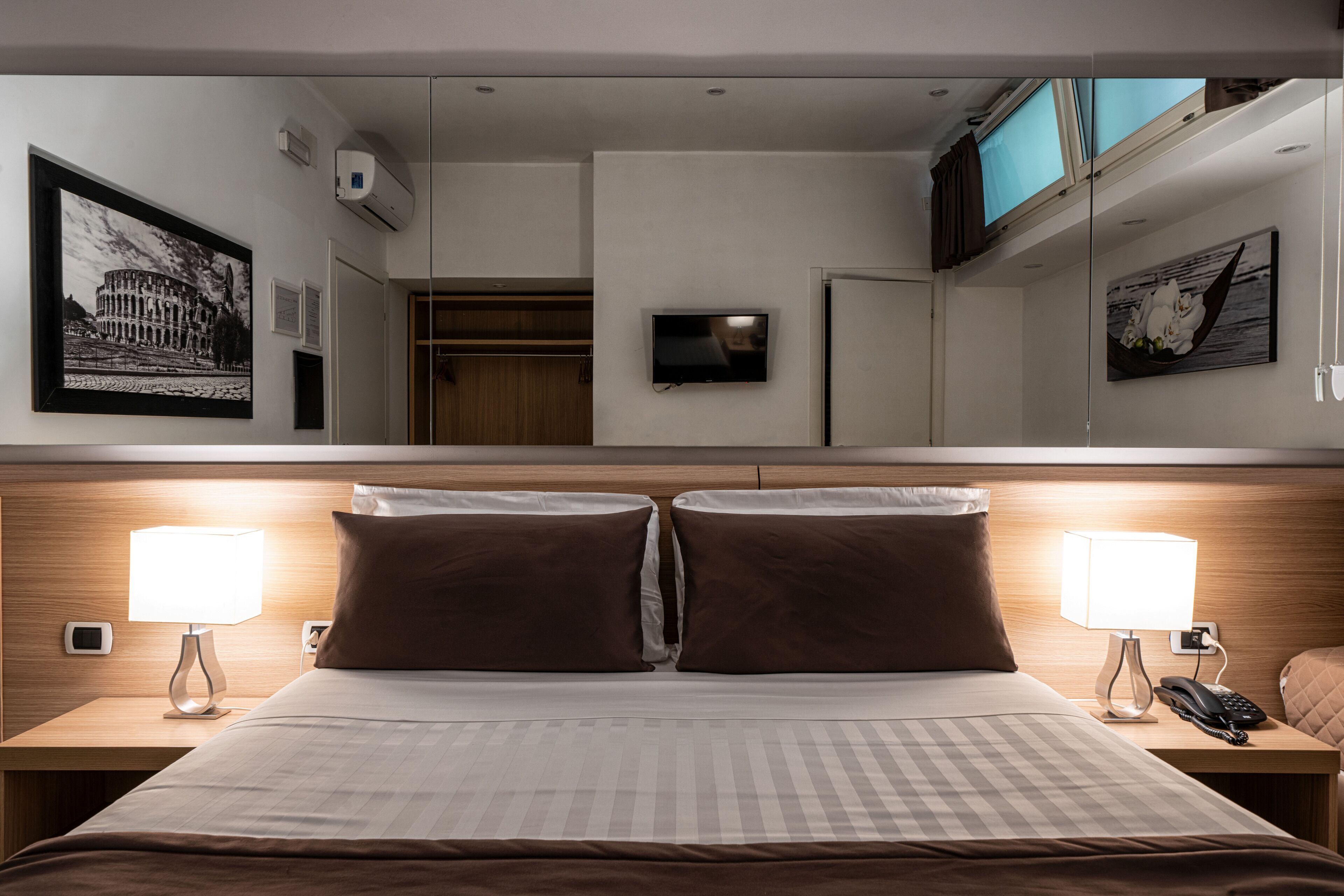 double or twin room | egyptian cotton sheets, down duvets, minibar, in-room safe