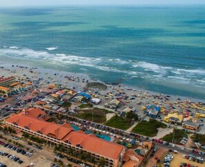Beach nearby - Hotel Privê do Atalaia (Salinópolis)