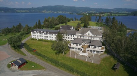 Thon Partner Hotel Selbusjøen – Affordable hotel in Selbu