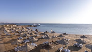 Privatstrand in der Nähe, kostenloser Shuttle zum Strand, Liegestühle