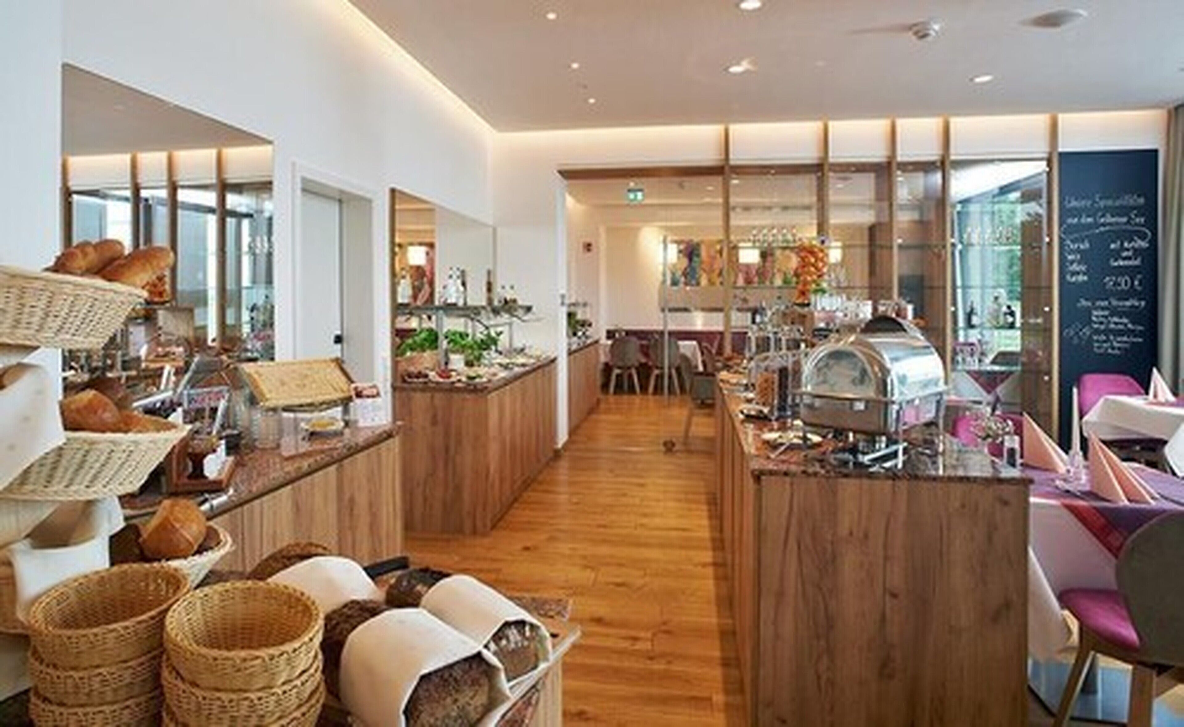 lunch and dinner served, local and international cuisine